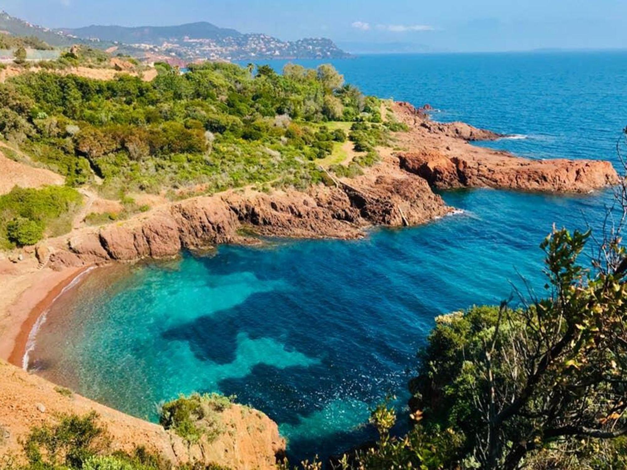 Studio Climatise Pour 3, Face Est, A 50M Plage Et Proche Commerces - Fr-1-466A-23 Saint-Raphael  Bagian luar foto