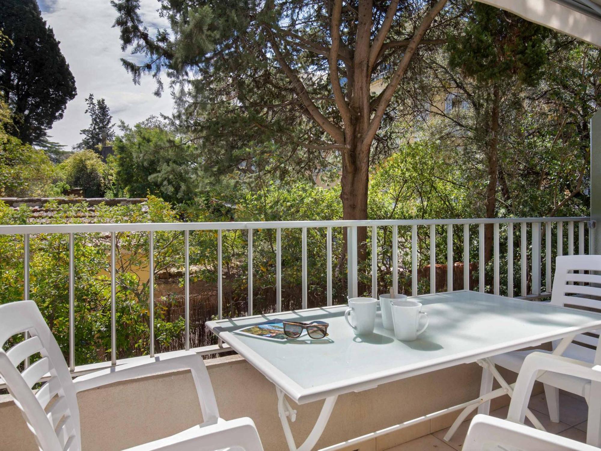 Studio Climatise Pour 3, Face Est, A 50M Plage Et Proche Commerces - Fr-1-466A-23 Saint-Raphael  Bagian luar foto