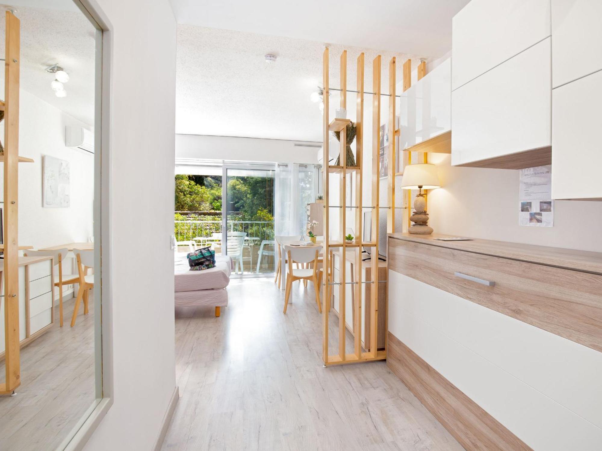 Studio Climatise Pour 3, Face Est, A 50M Plage Et Proche Commerces - Fr-1-466A-23 Saint-Raphael  Bagian luar foto